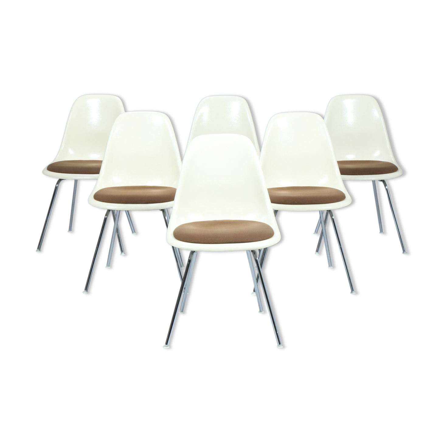 Series of 6 Eames chairs model DSX. Herman Miller edition