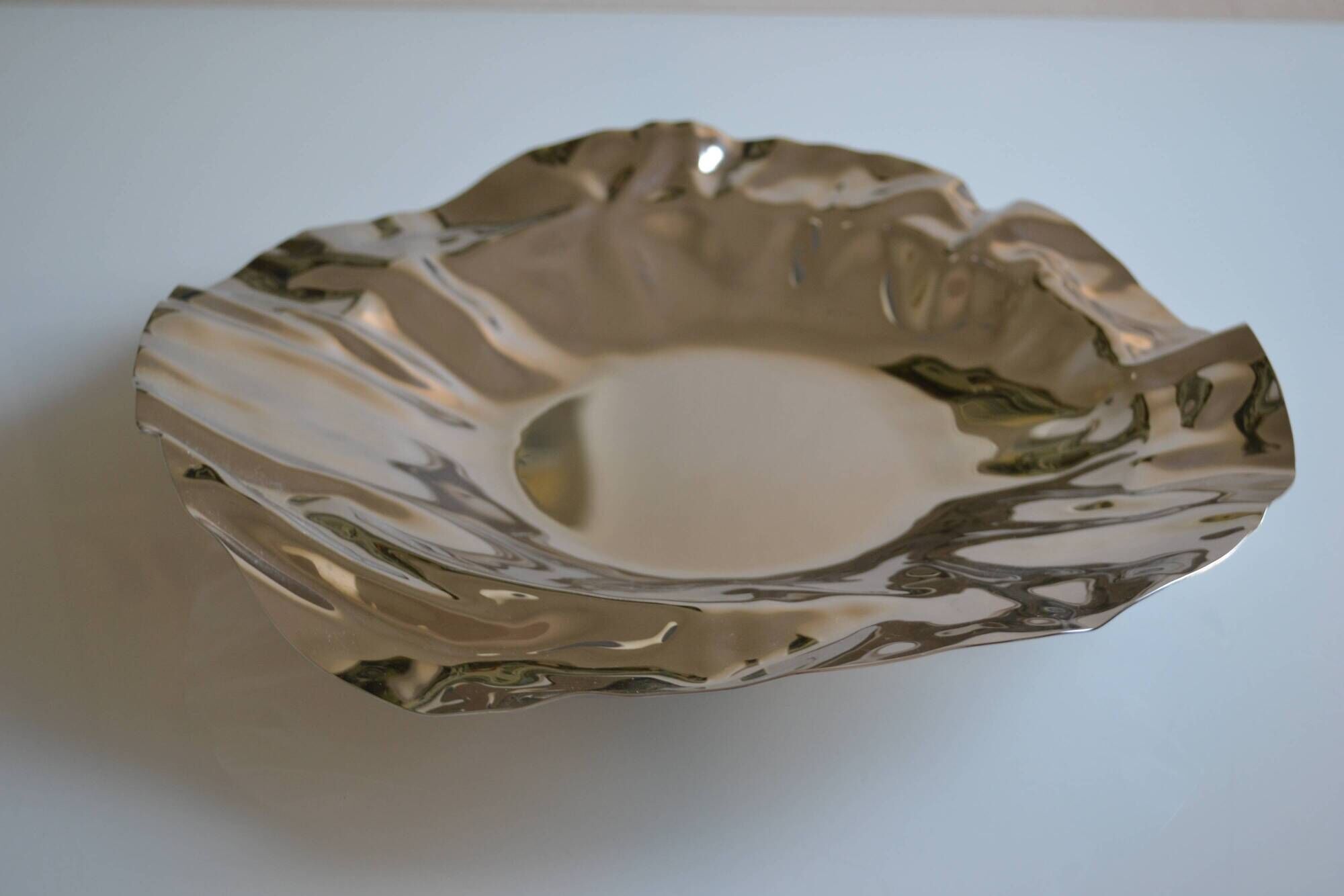 Large Alessi stainless steel bowl by Lluis Clotet 2001 Vintage Italy Diam. 38cm