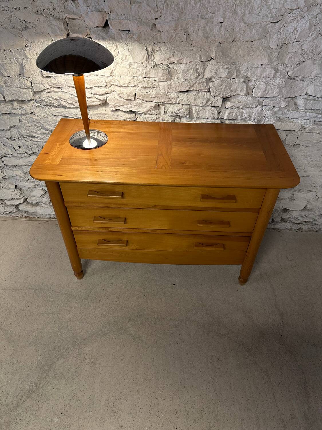 Vintage Regain House Chest of Drawers