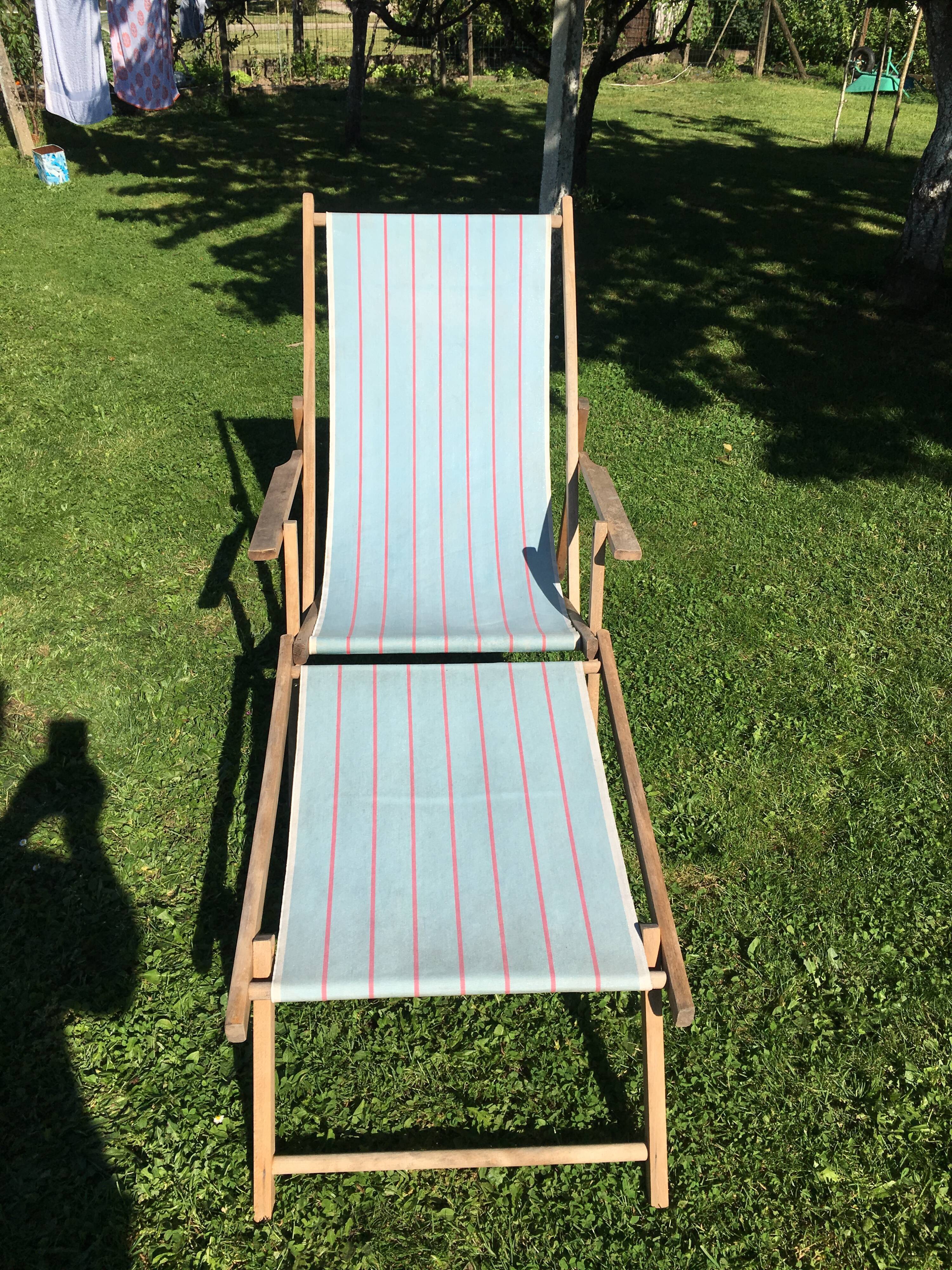 Old vintage/Chilean lounge chair