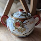 Japanese Kutani porcelain sugar bowl