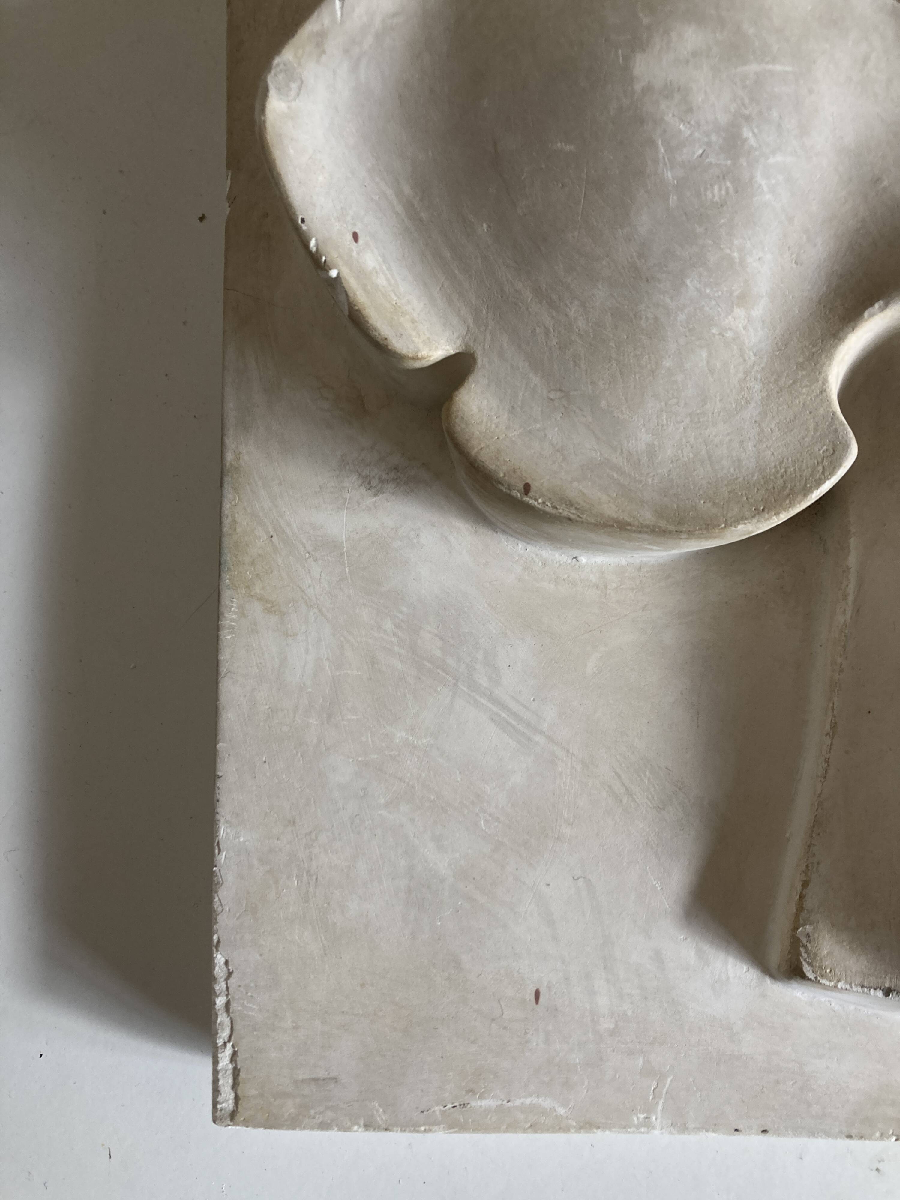 Gothic Trefoil High Relief Wall Plaster Work Proof 1980