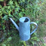 Vintage zinc broc