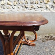 Table bistrot pieds en bois courbé