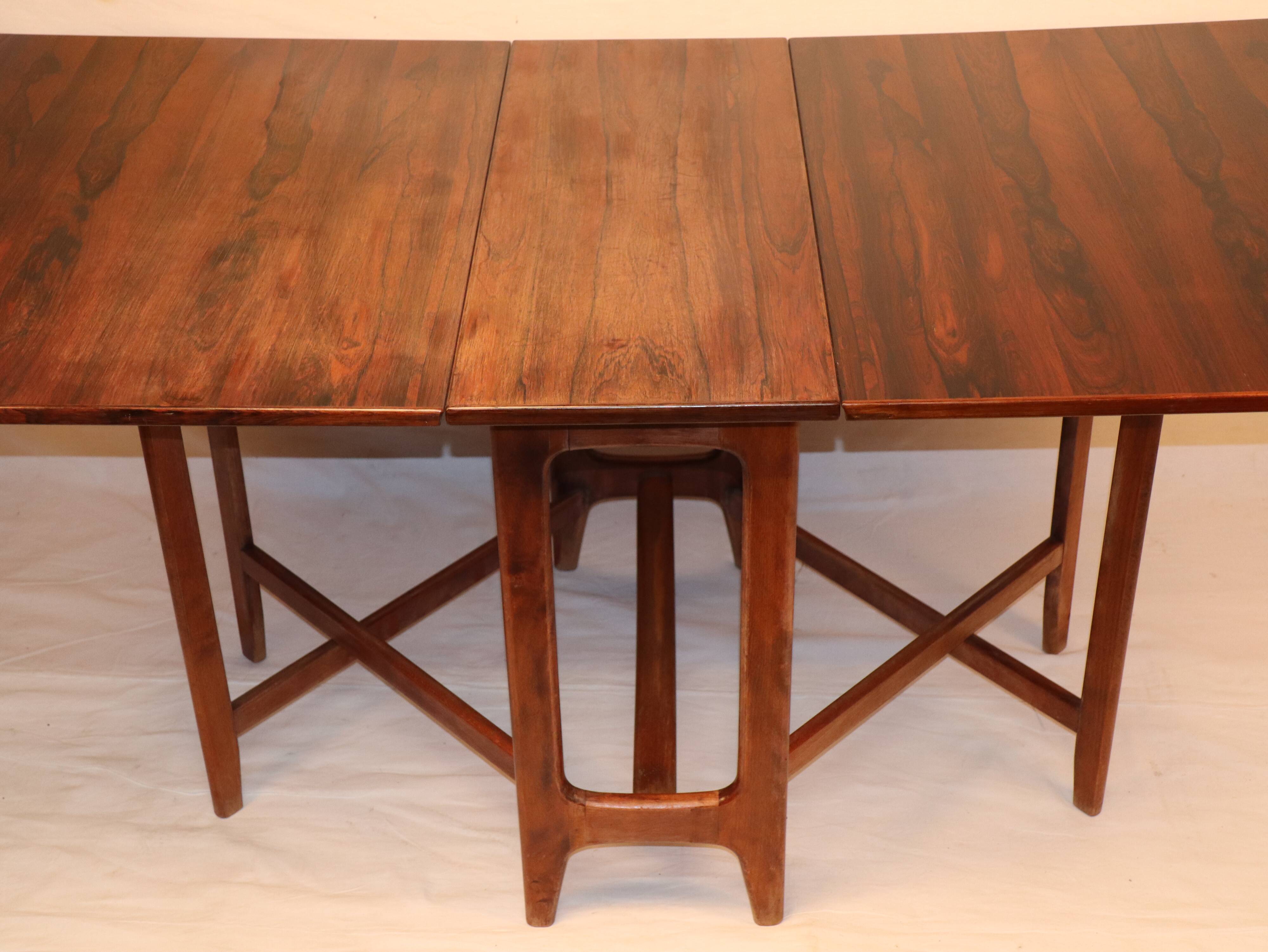 Bendt Winge scandinavian rosewood expandable table, 1960