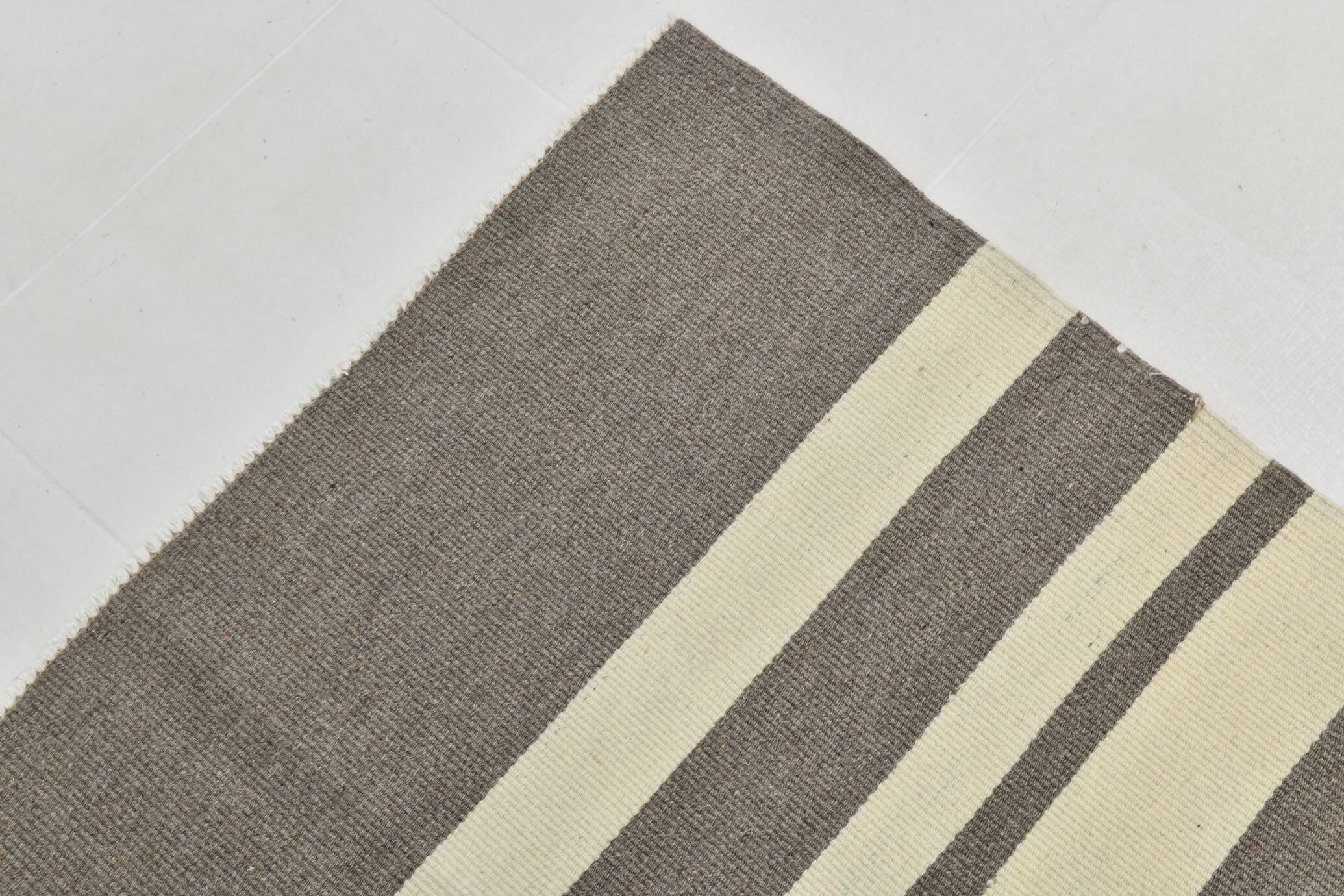 Modern Beige Grey Vintage Kilim Rug, 204x278Cm