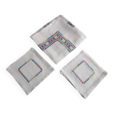 Small vintage embroidered tea tablecloth 60x60cm + 6 matching napkins.