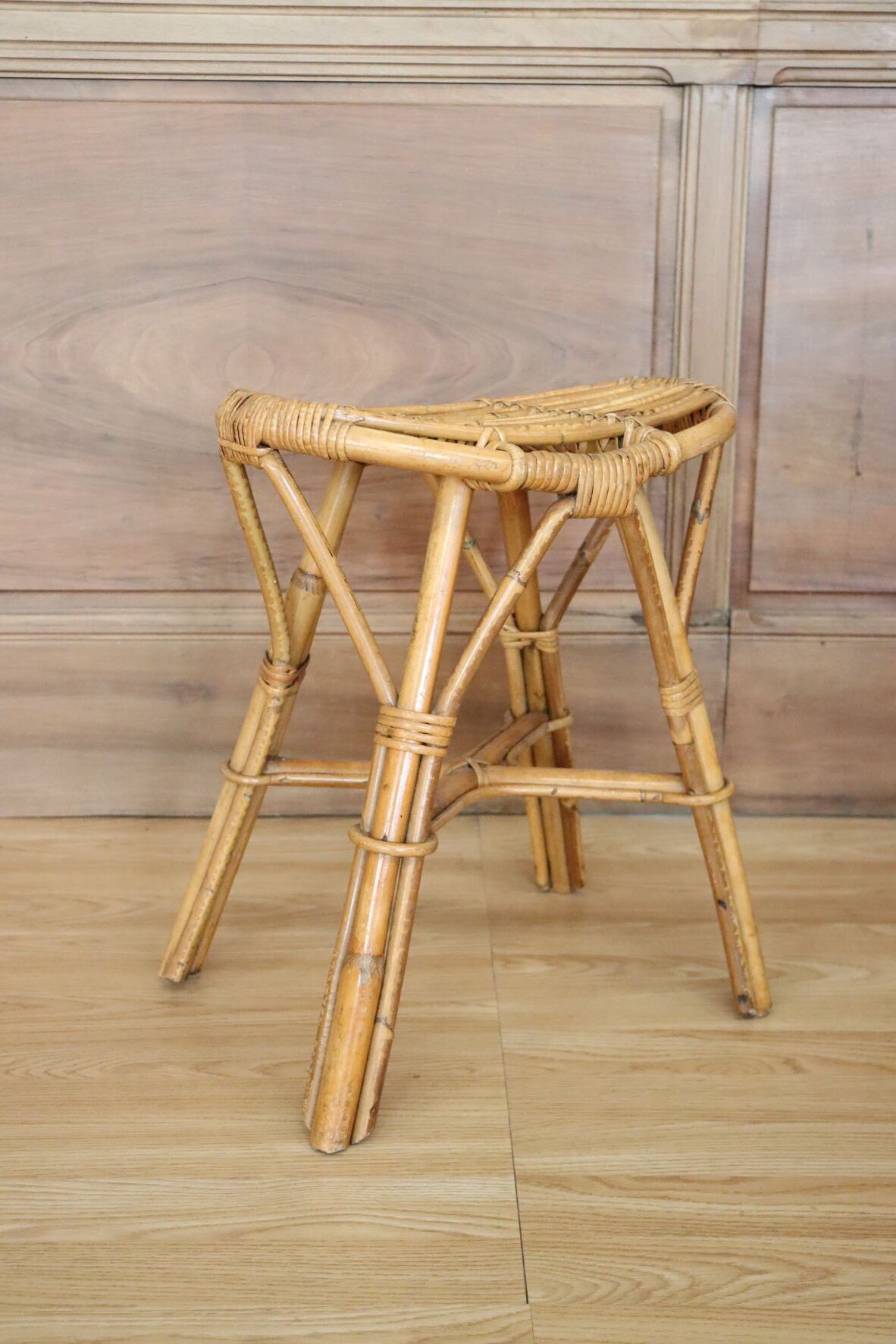 Rattan stool