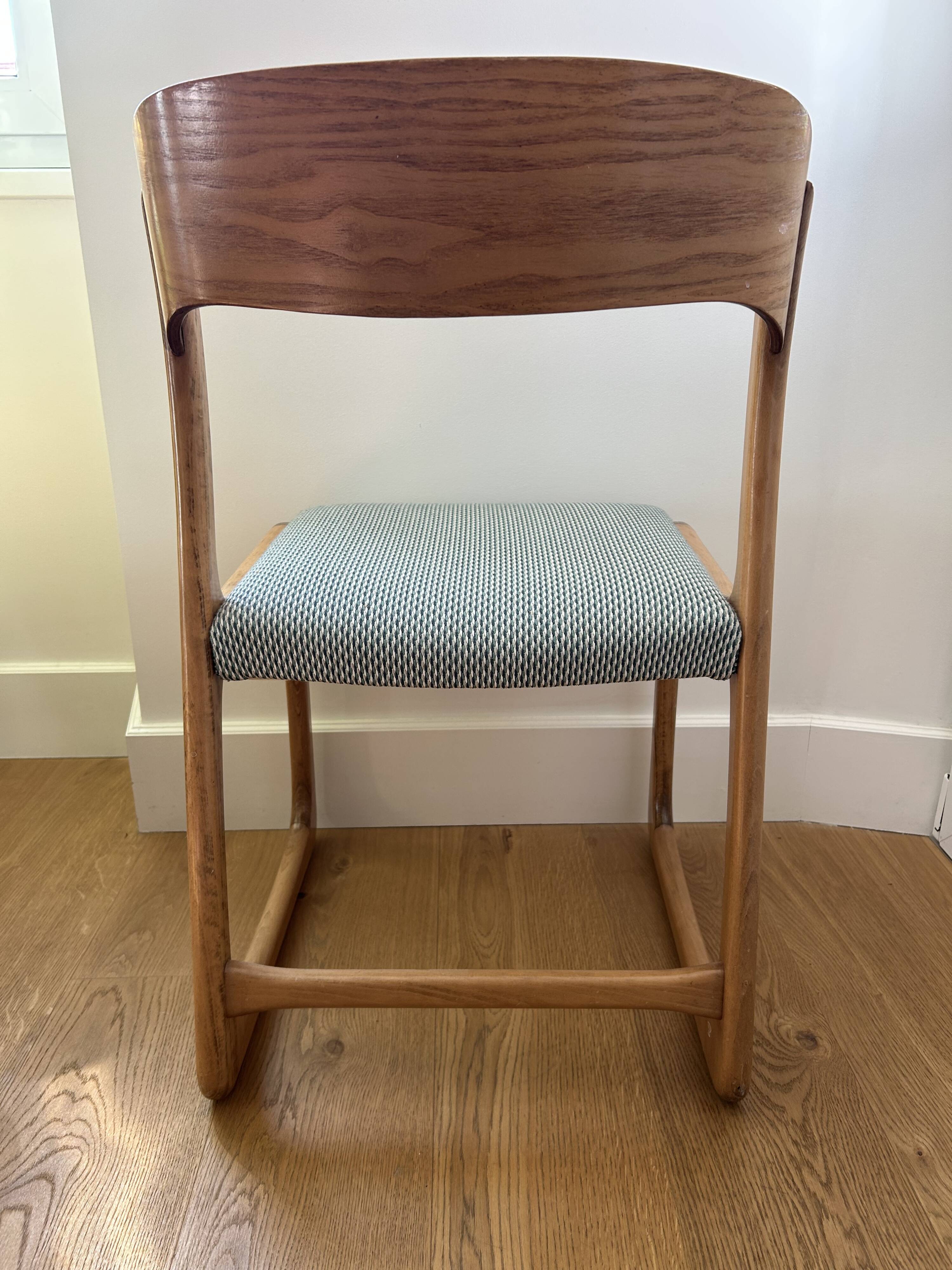 Lot of 6 Baumann sled chairs