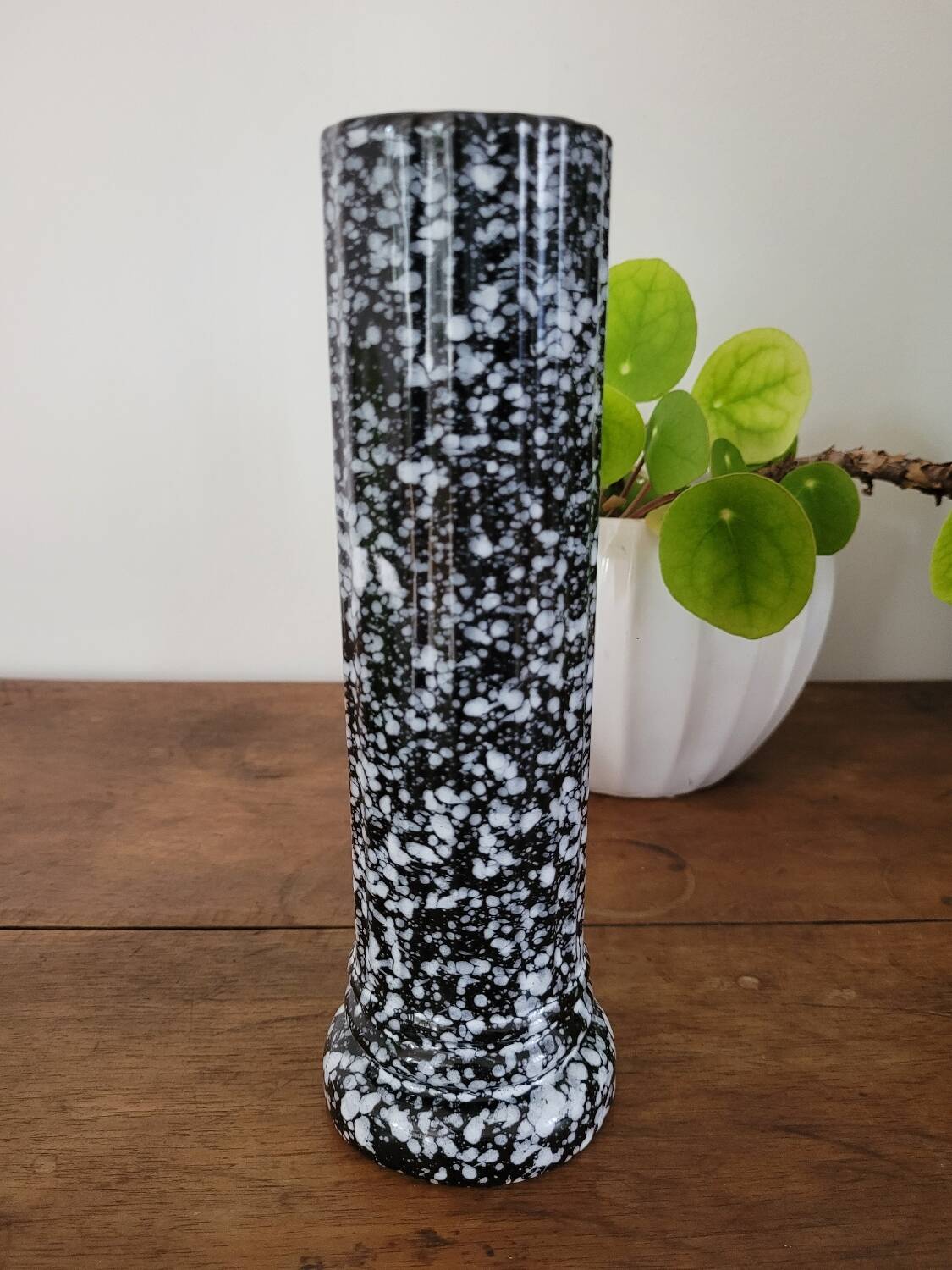 Black and white terrazzo porcelain vase