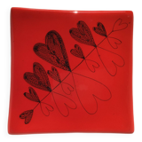 Red heart trivet