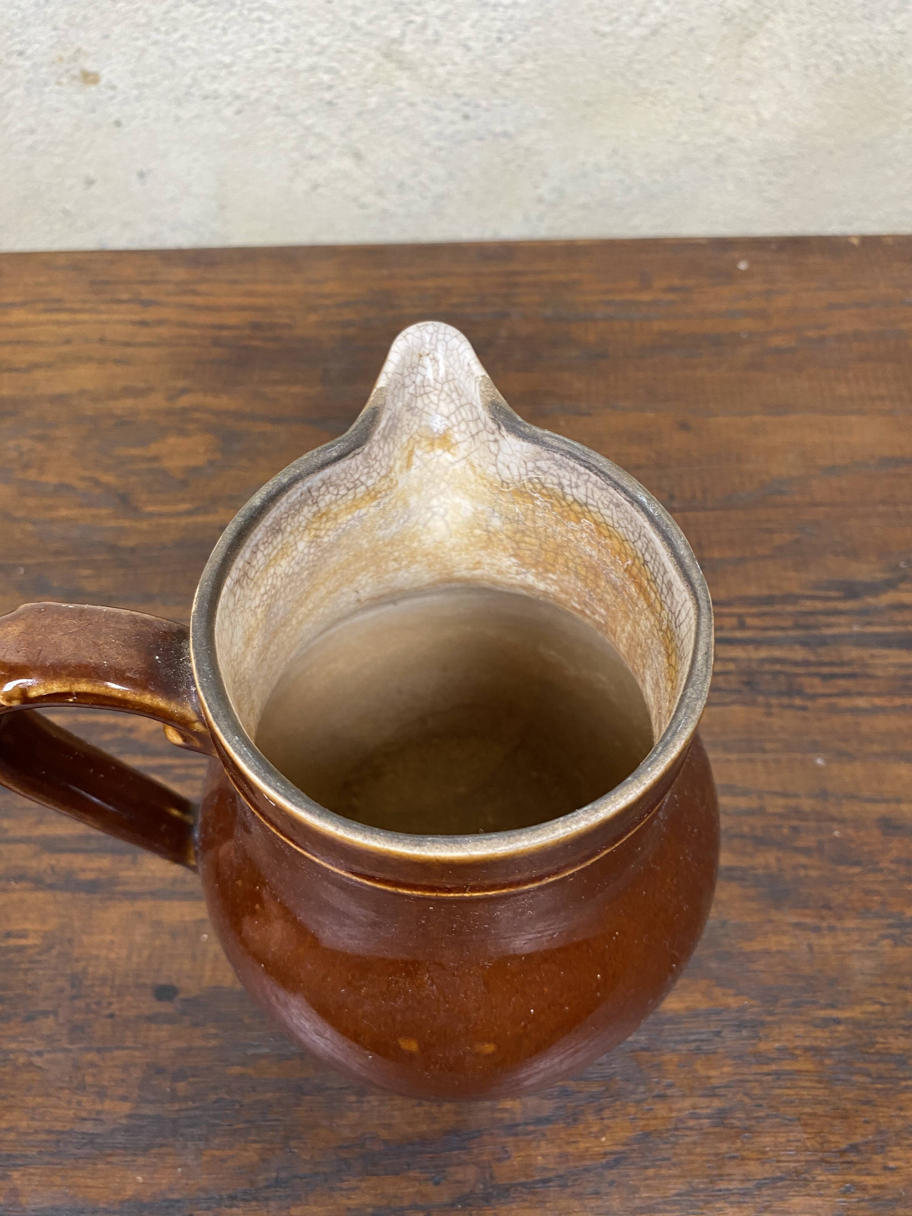 Brown farmhouse pitcher / carafe