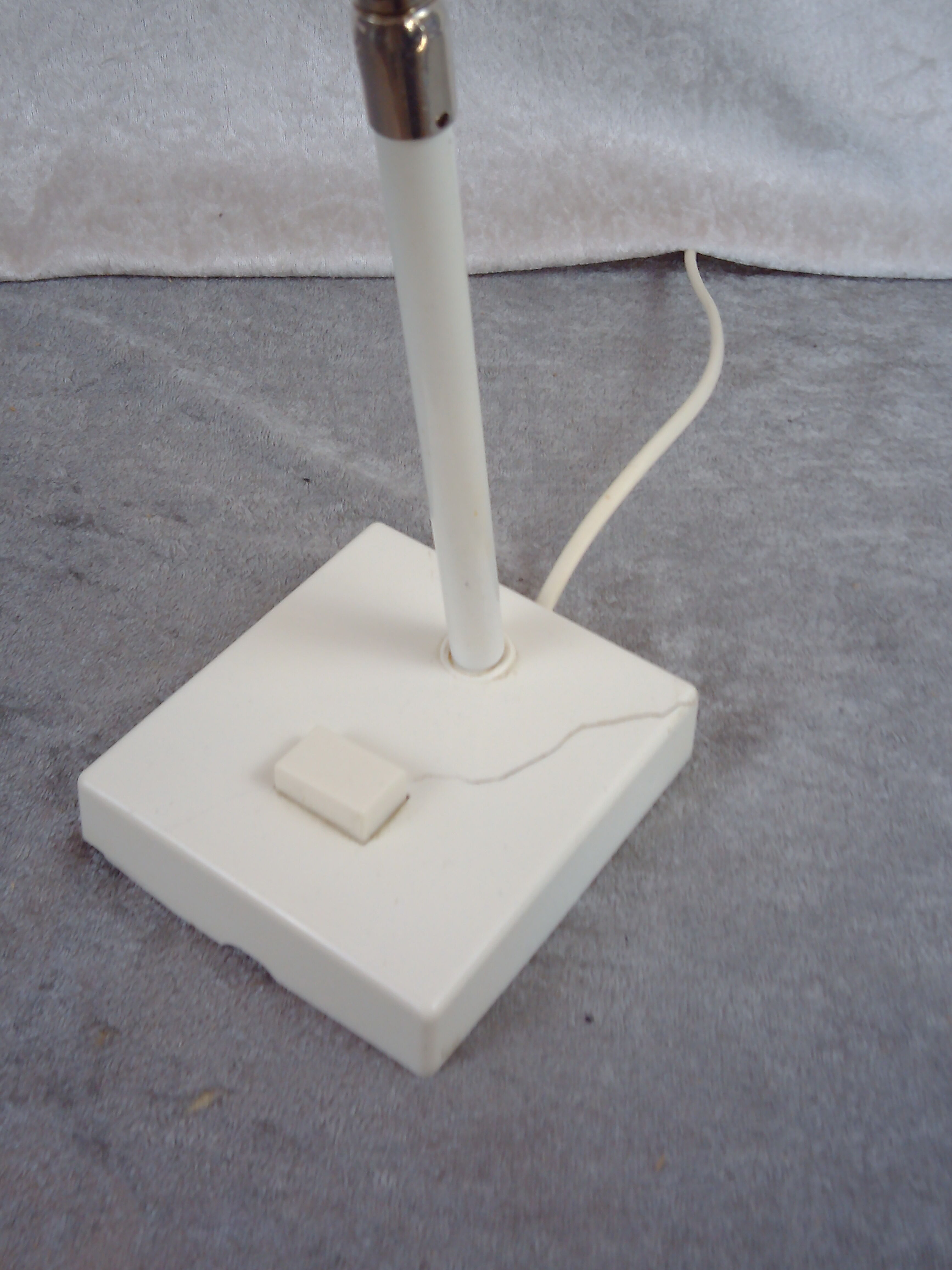 Kubik tablelamp by Björn Svensson for Elidus, Sweden.