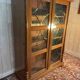 Bookcase - English display cabinet in mahogany and brass