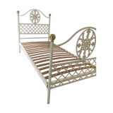 Ivory metal bed