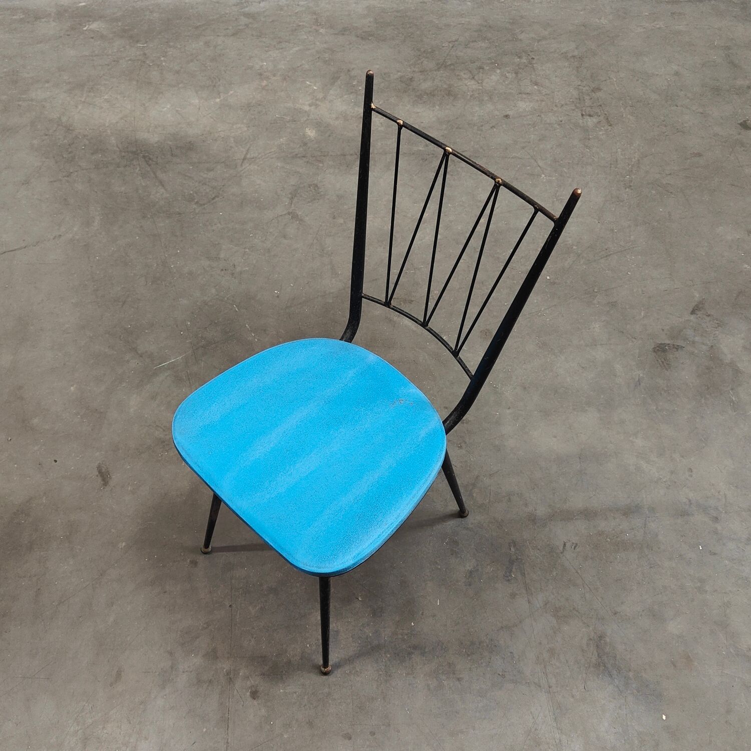 Kitchen chair Colette Gueden, blue vinyl