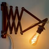 Accordion wall lamp luminaire
