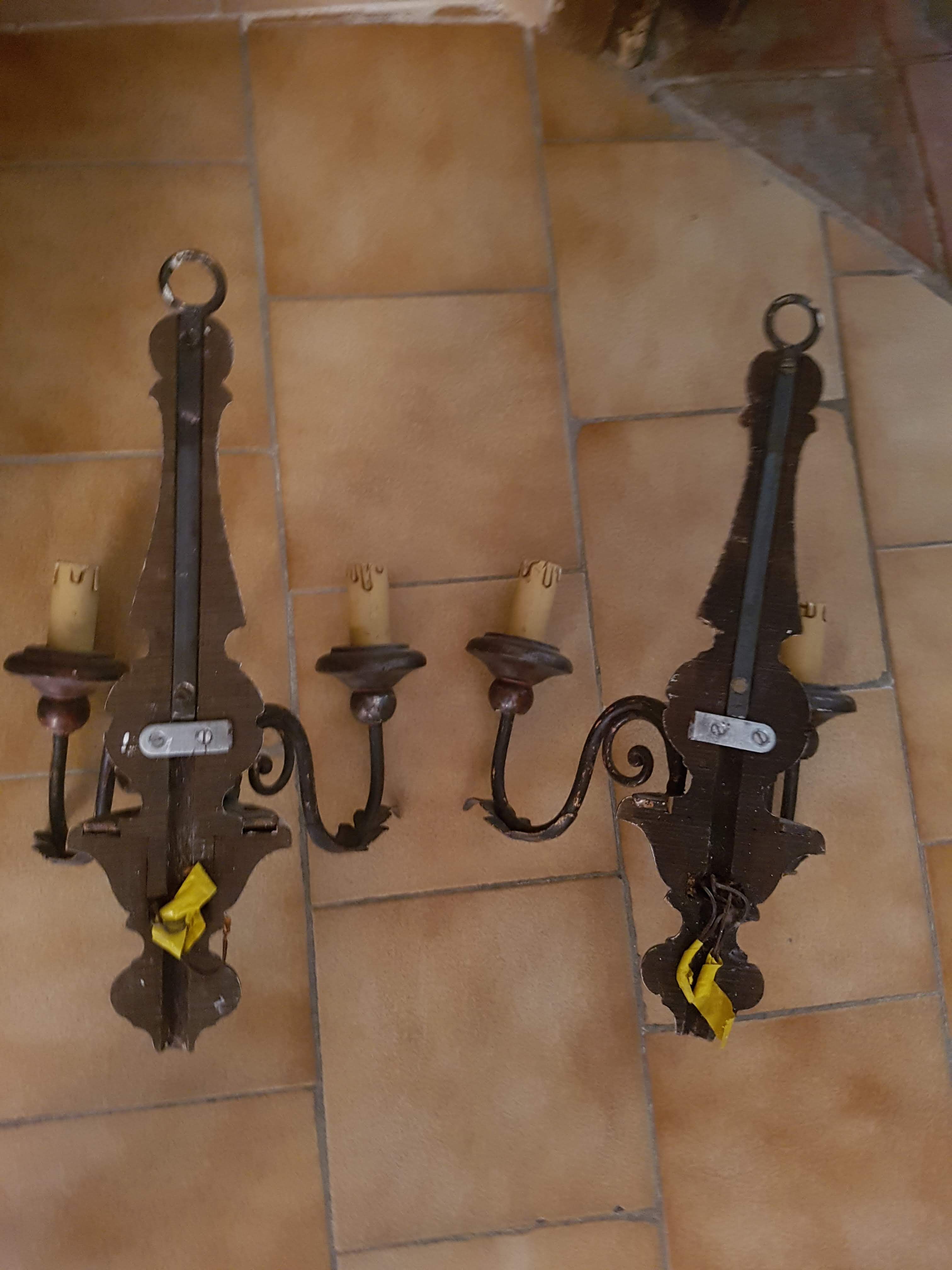 Pair of wooden and metal wall light