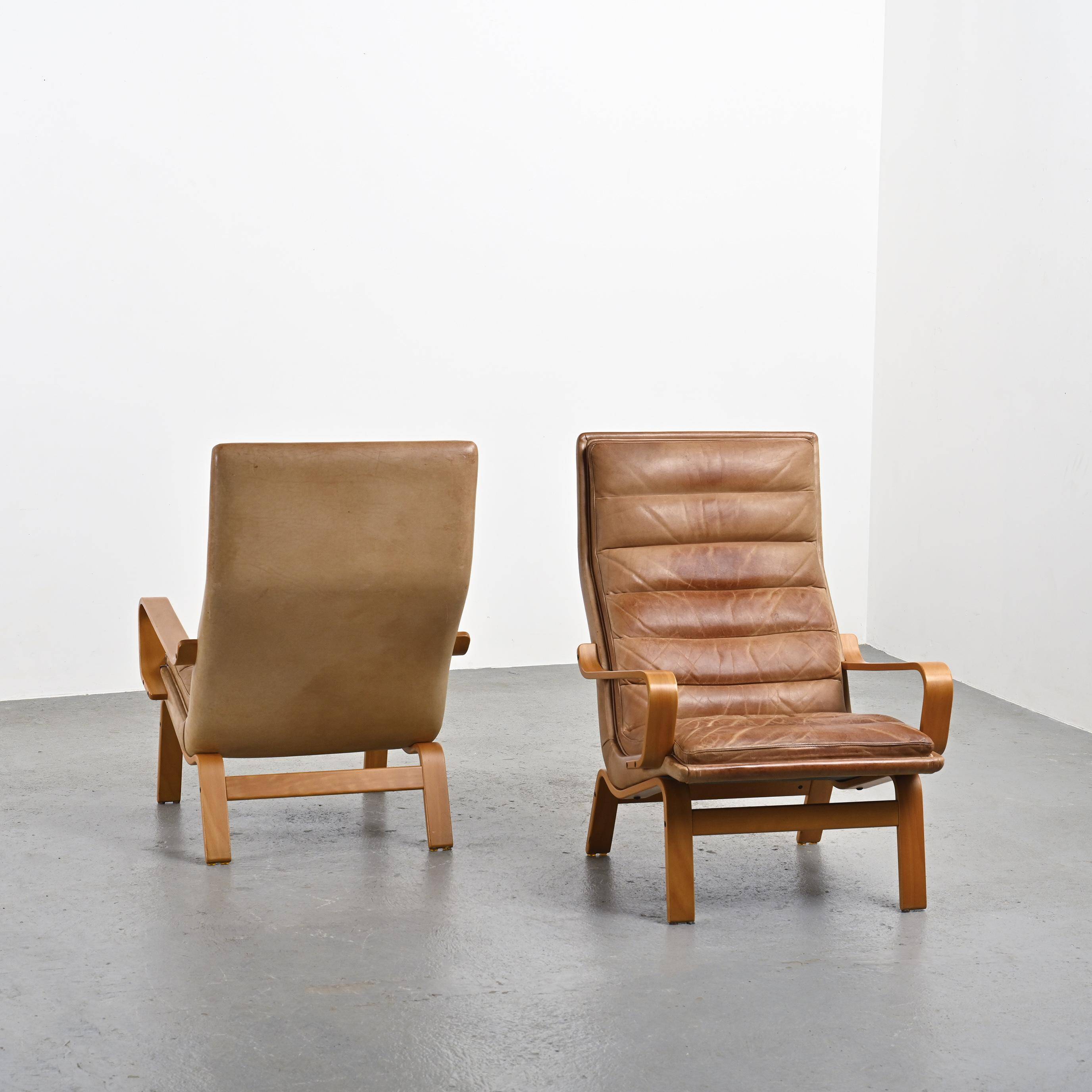 Pair of Contino model armchairs by Yngve Ekström circa 1970