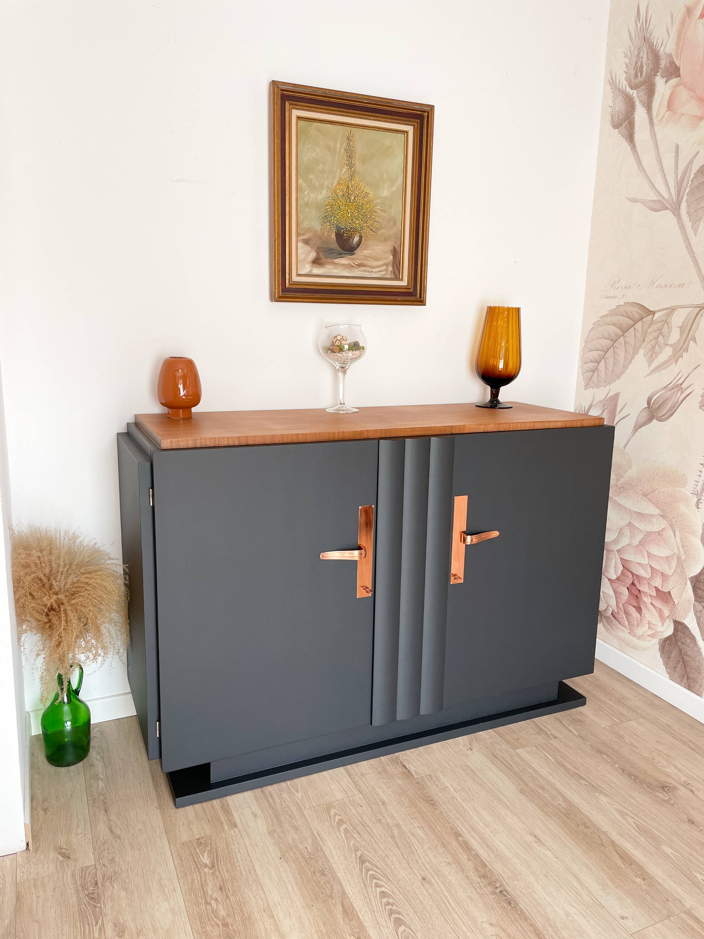 Buffet vintage noir mat et bois brut