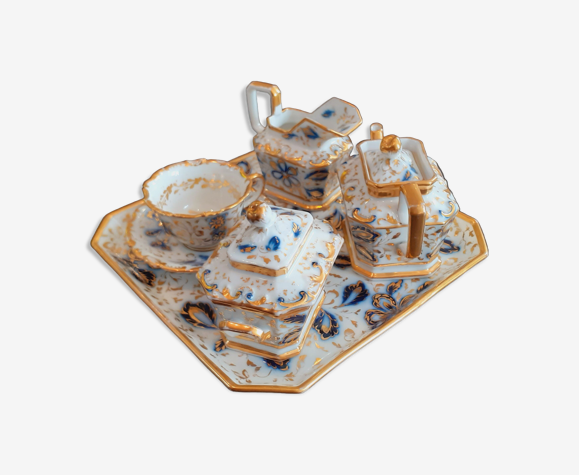Service à thé XIX ème , solitaire en porcelaine de Paris d'époque Louis Philippe
