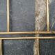 Etagère murale string bois-métal doré