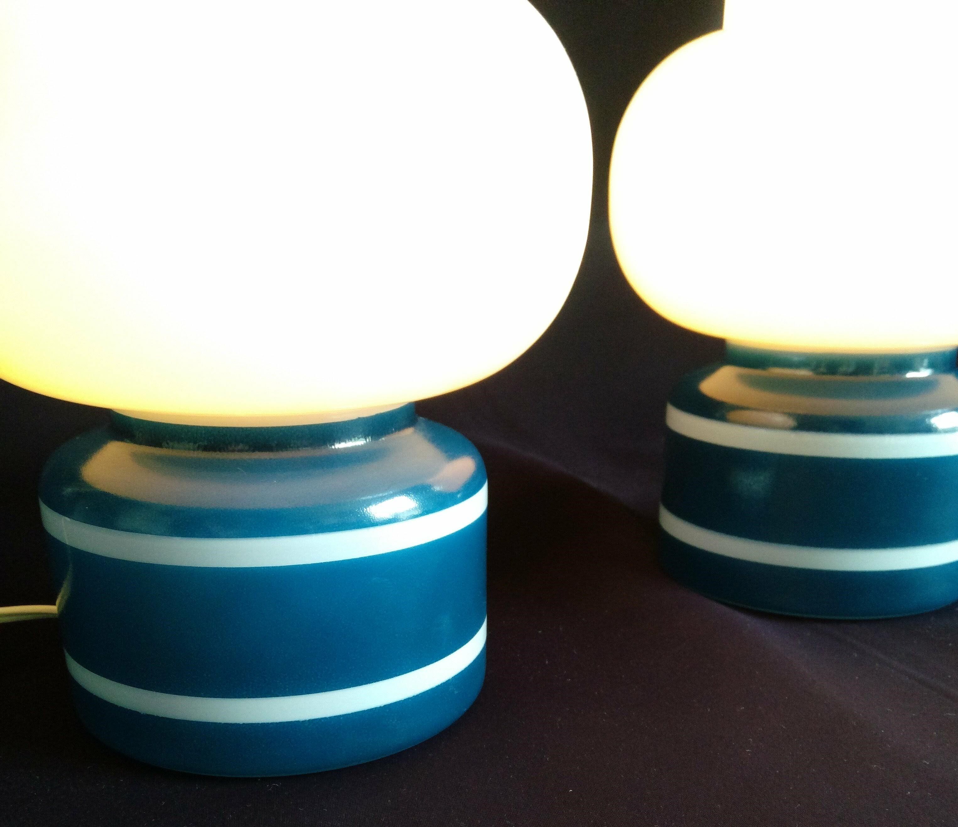 Pair of duck blue and white opaline lamps