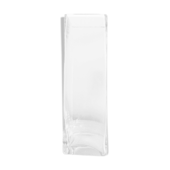 Transparent glass vase