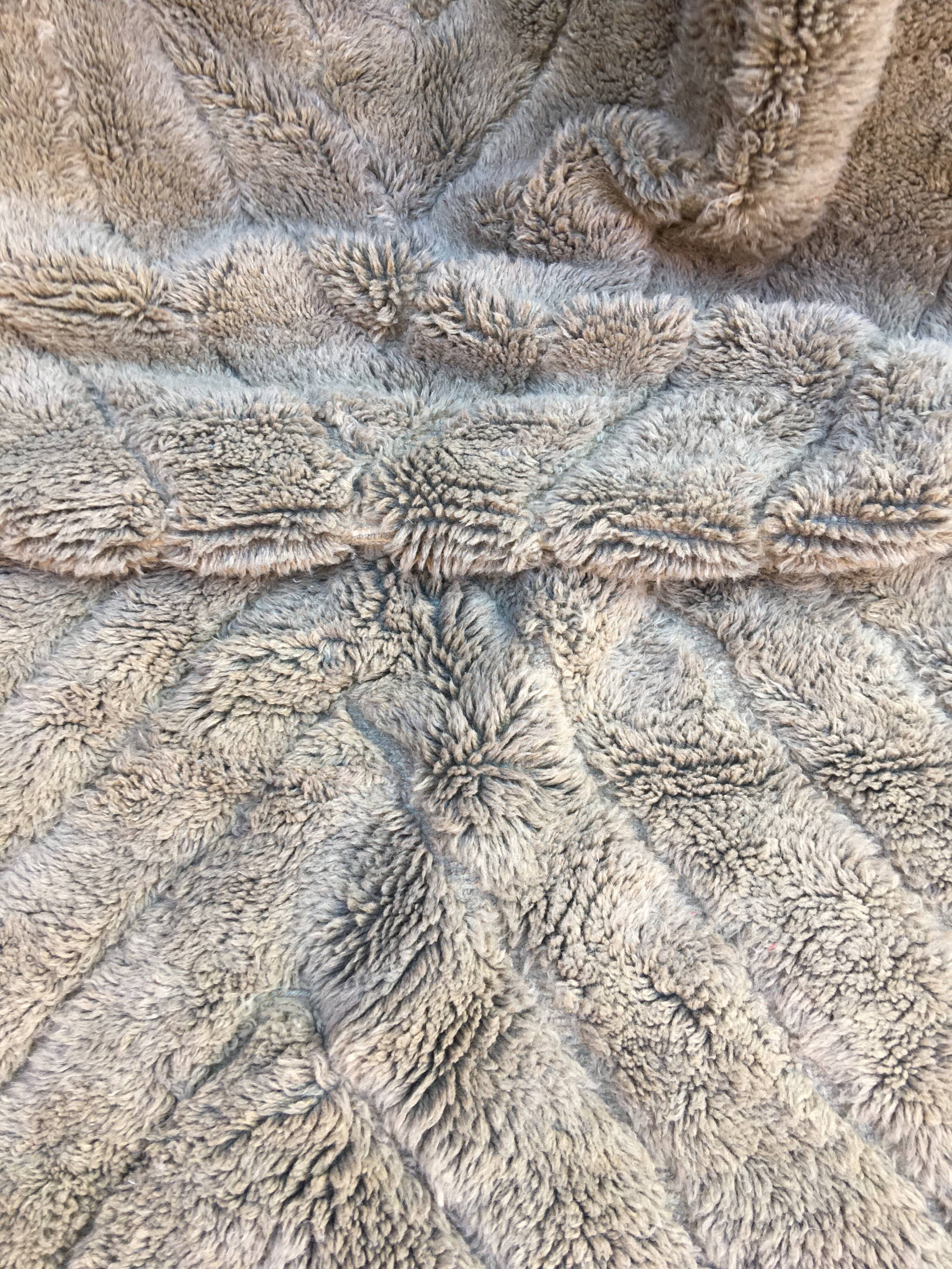 Exceptional Mrirt rug 210 x 182 cm