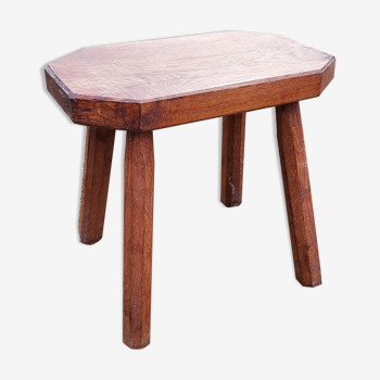 Tabouret en chêne brutaliste