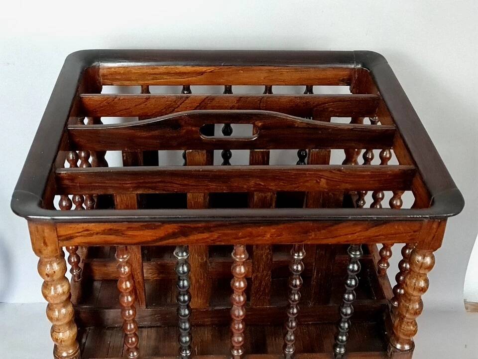 Vintage teak magazine rack with turned columns, 51x42x37 cm SD013