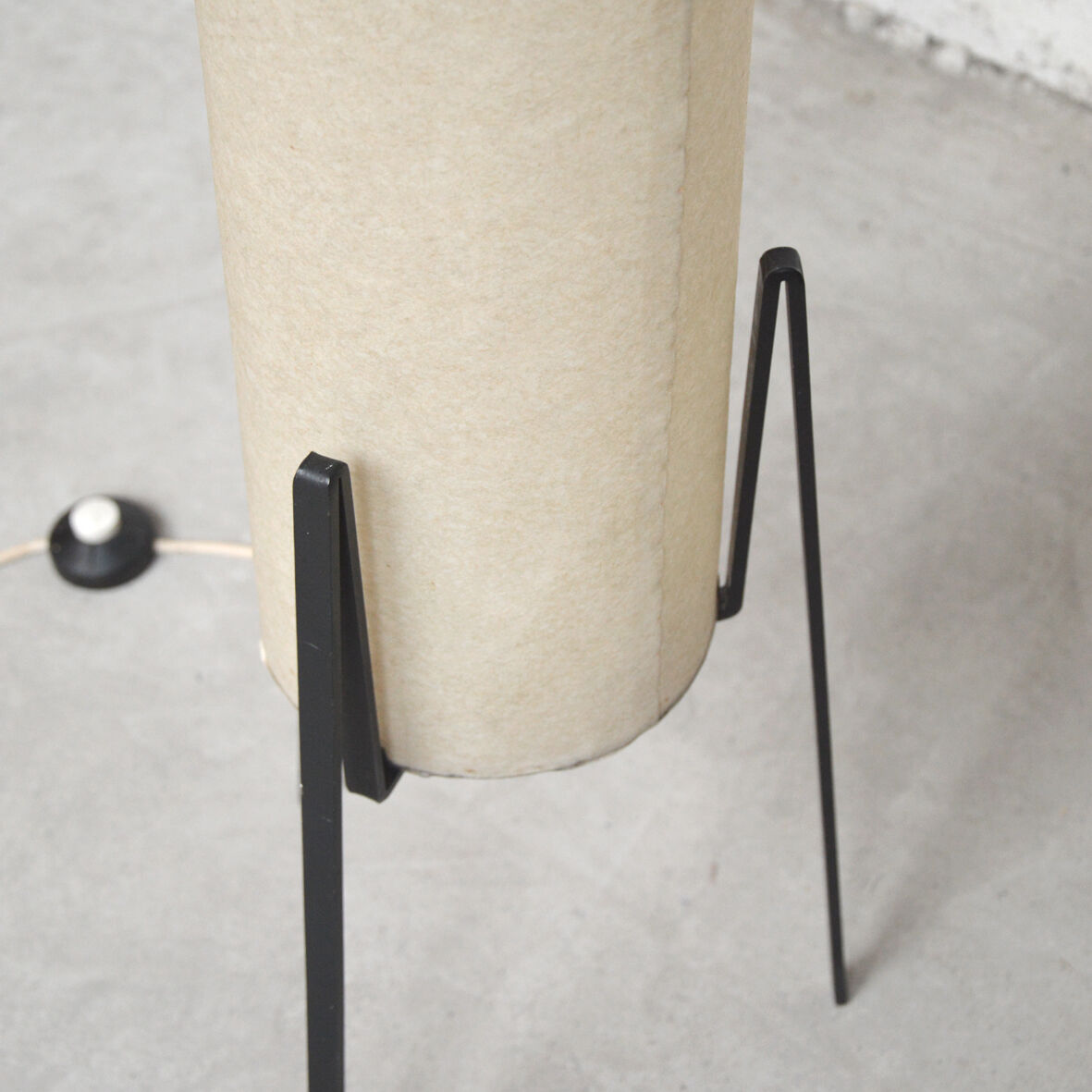 Metal tripod lamppost, 1960