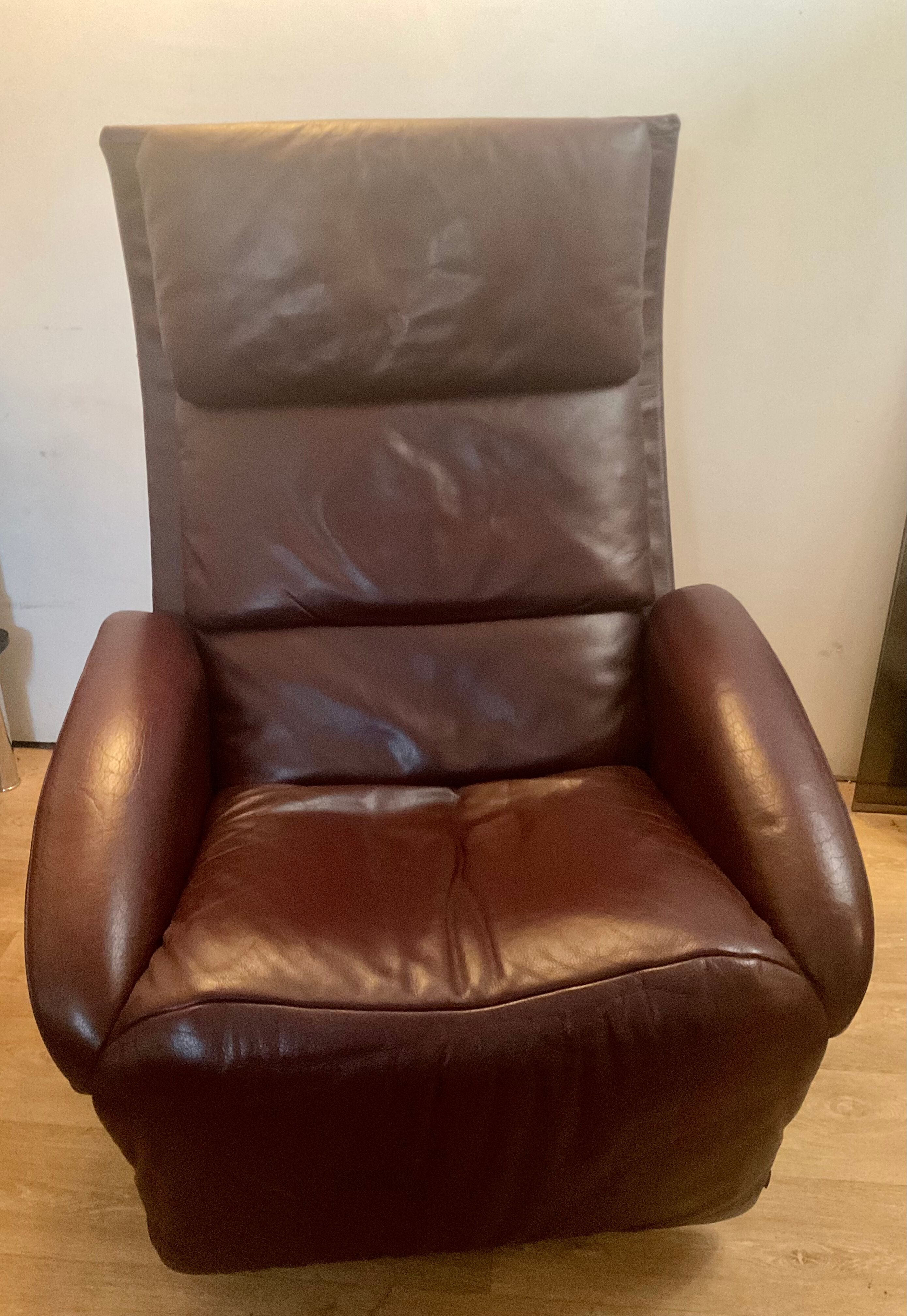 Fauteuil relax Jori des années 70 80 en cuir