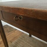 Farm table