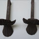 Anciens chenets en fonte coquillage