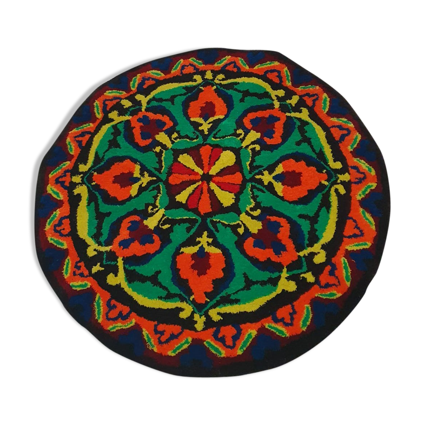 Ethnic round carpet 115cm