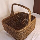 Large vintage woven rattan basket – Authentic and practical