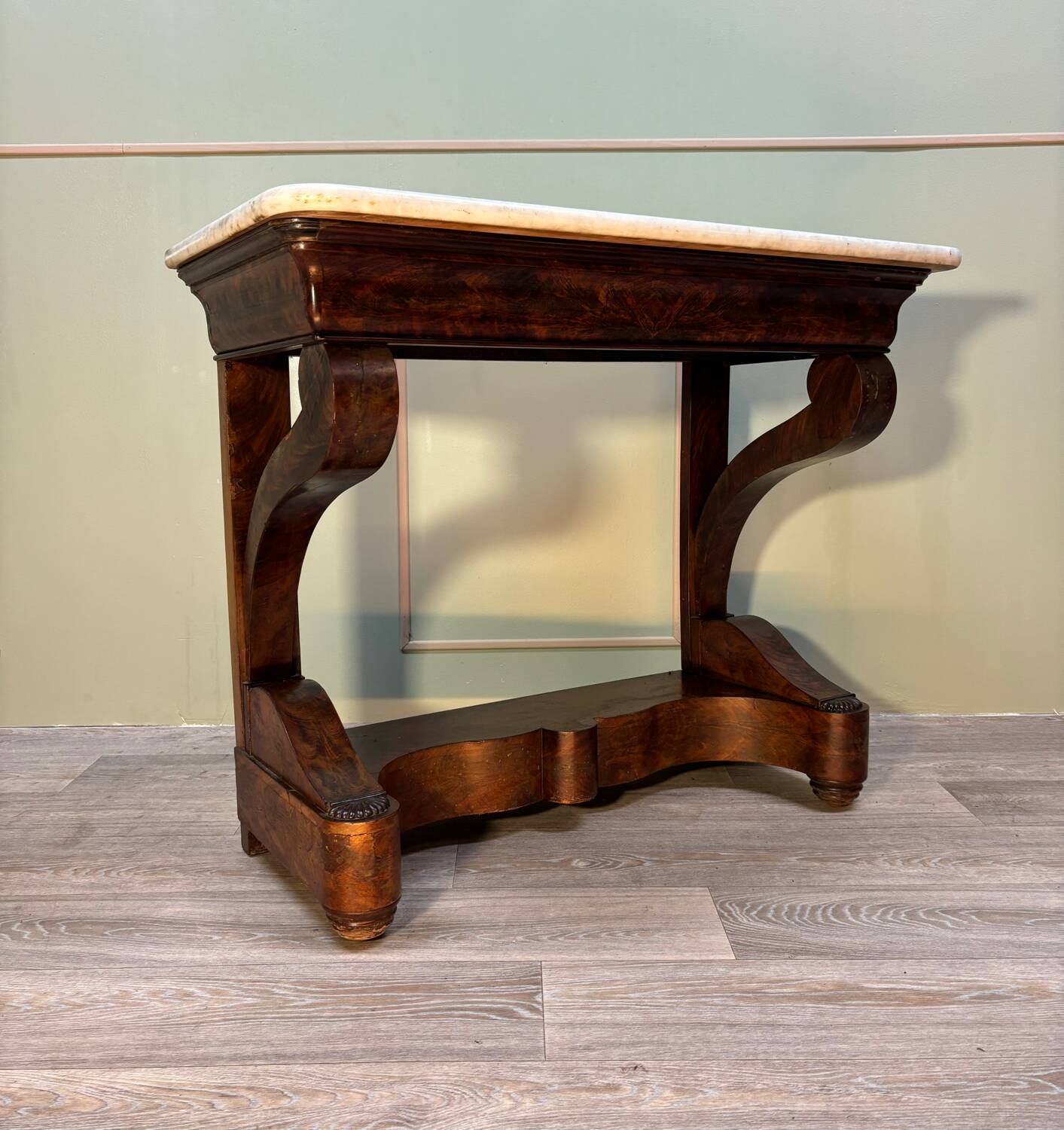 Console en acajou d’époque restauration vers 1830