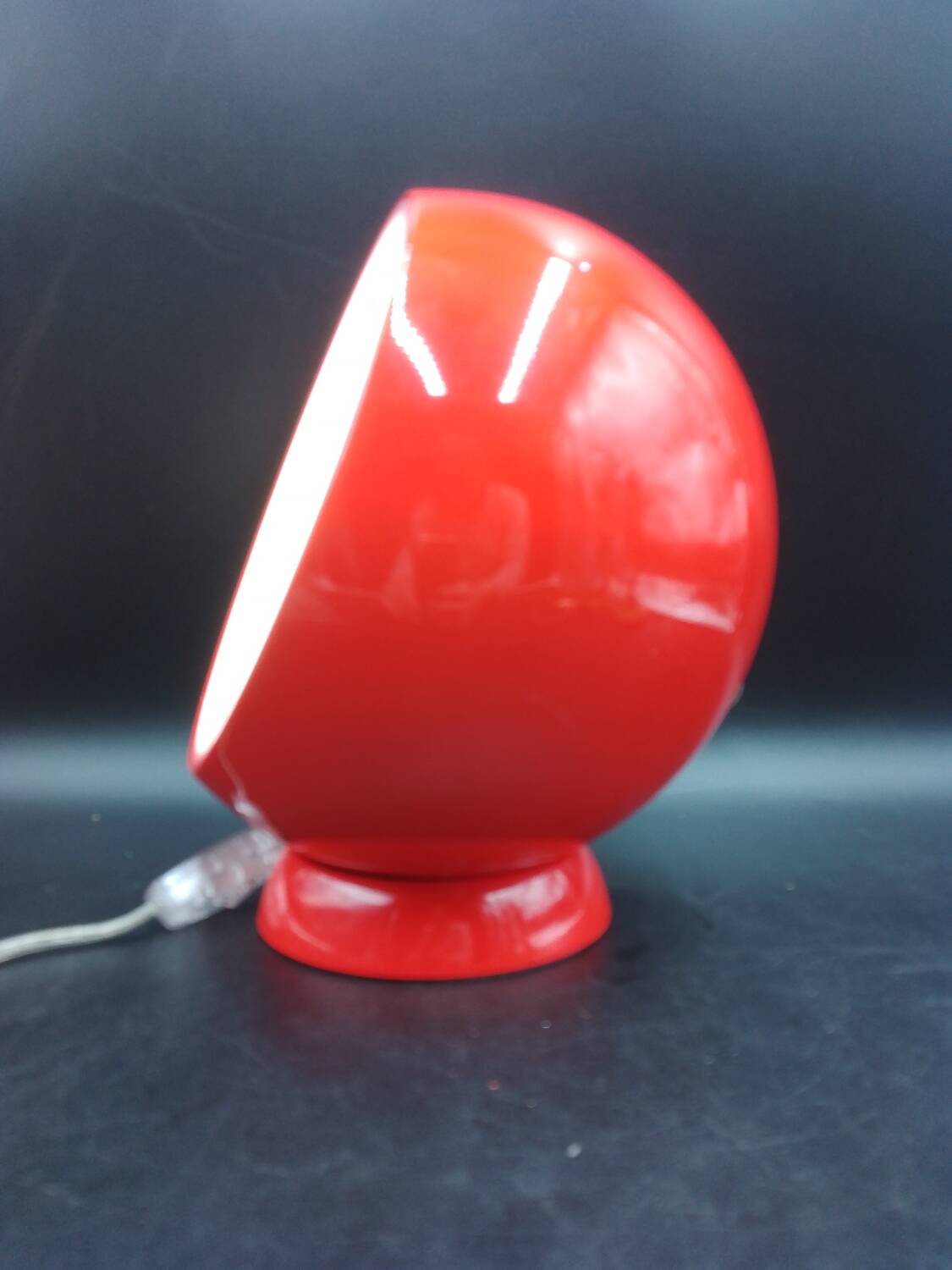 Rare vintage & designer red metal bouboule aluminor mood table lamp