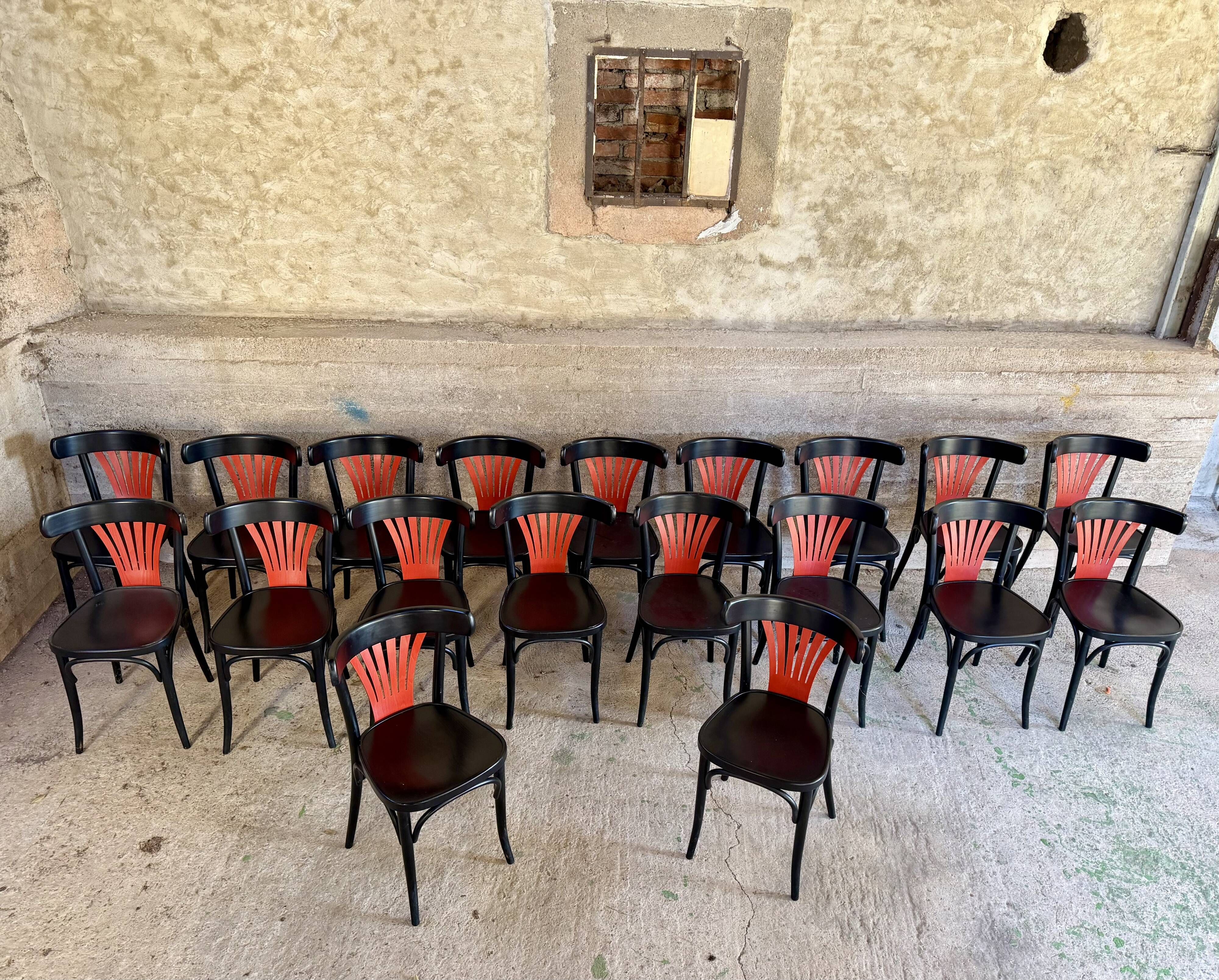 Set of 27 black and red bistro chairs – All wood