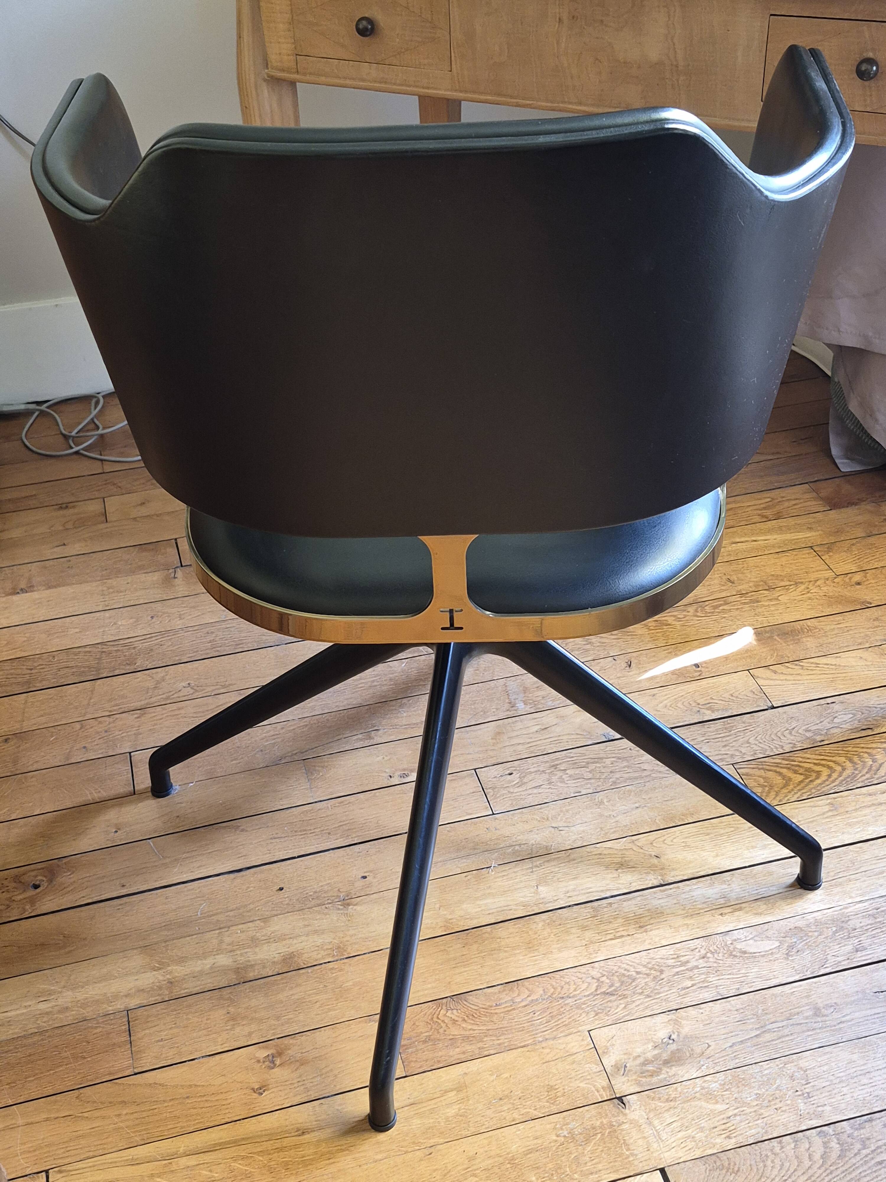 Armchair / conference chair Scandinavian design ISKU MyFlow – Vertti Kivi