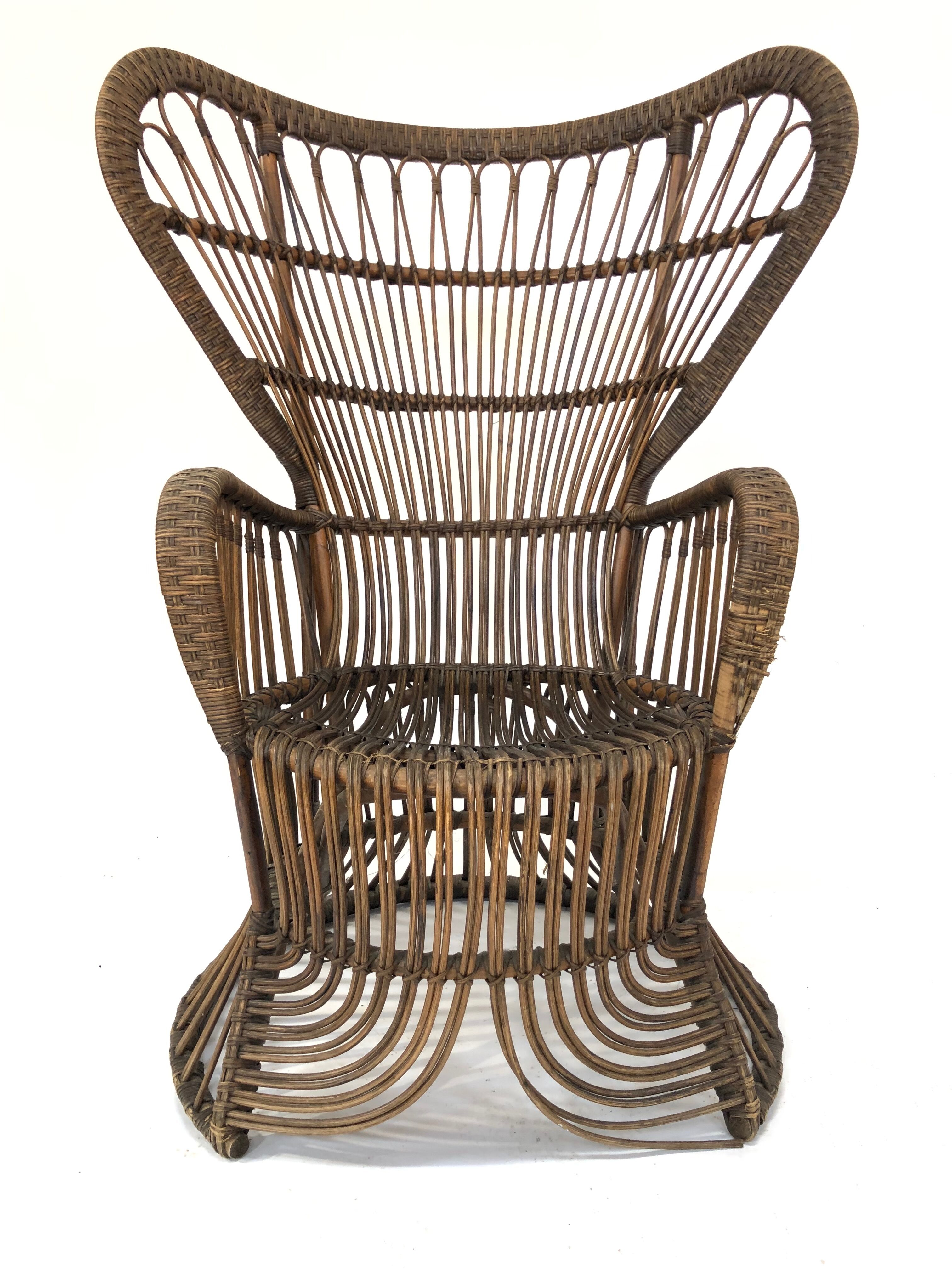 Armchair in rattan
