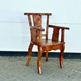 Fauteuil en teck poignardé à la main