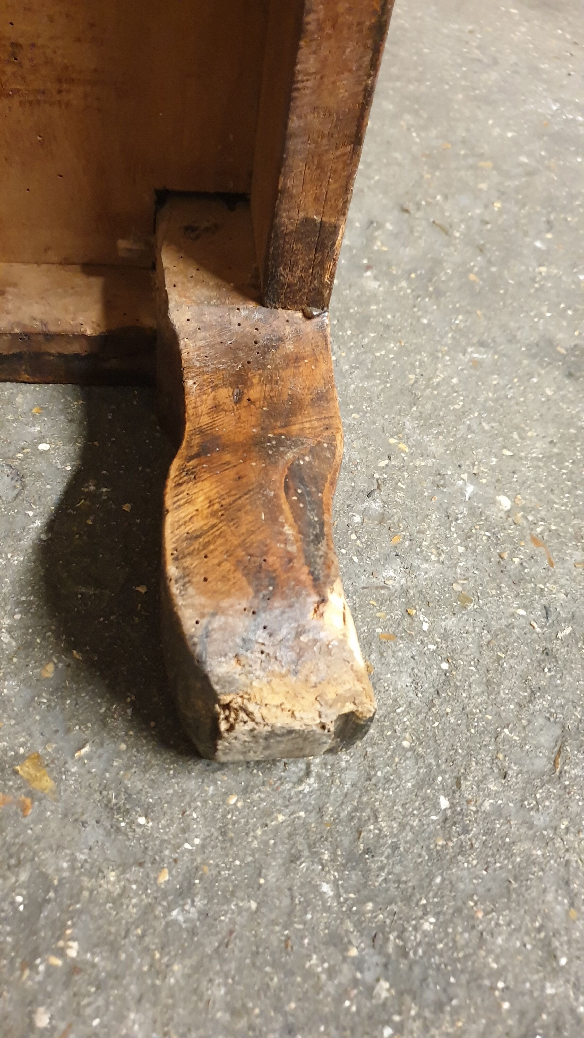 Louis XVI walnut chest of drawers