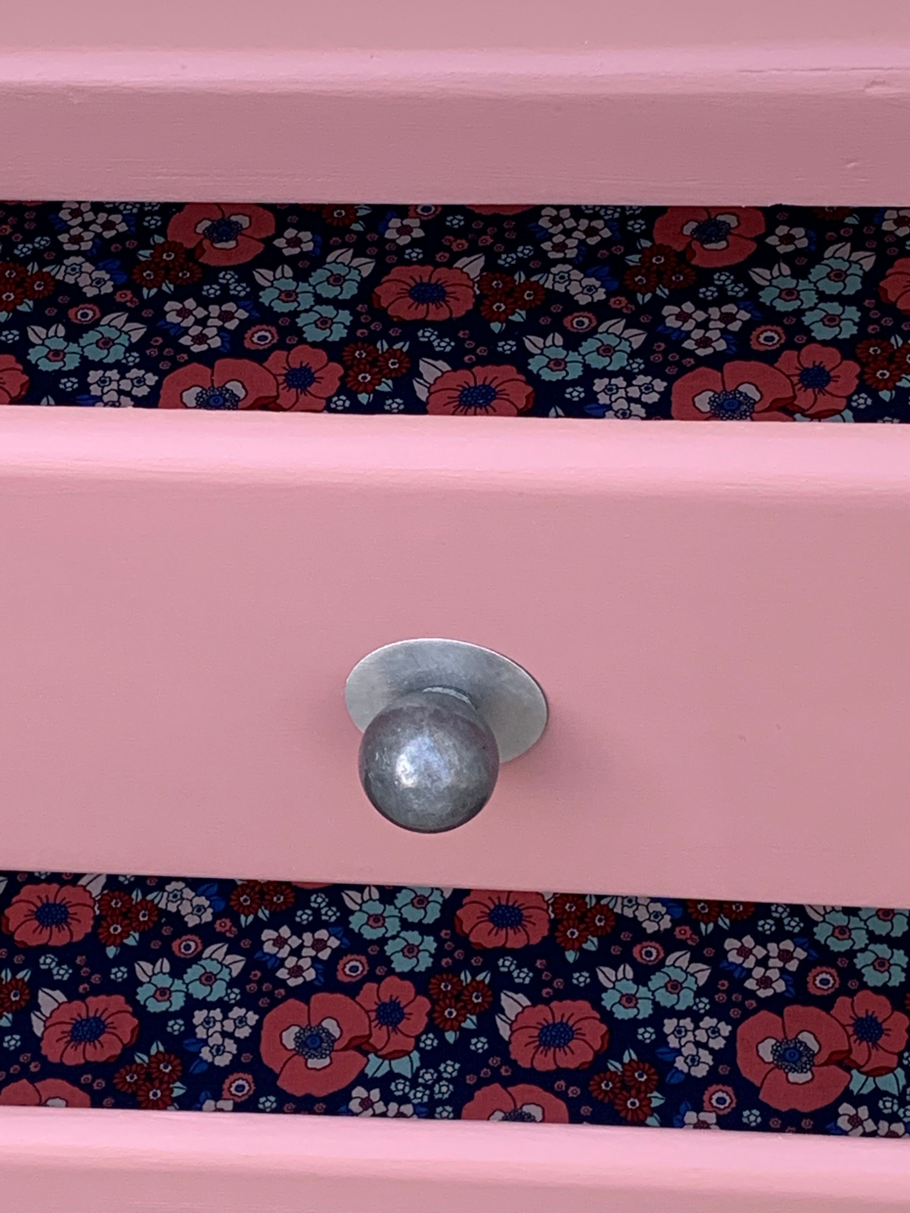 Vintage chest of drawers 1950