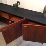 Scandinavian minimalist 4-door string 1960