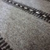 Tapis géométrique vintage tissé à la main fond gris234 X 151cm
