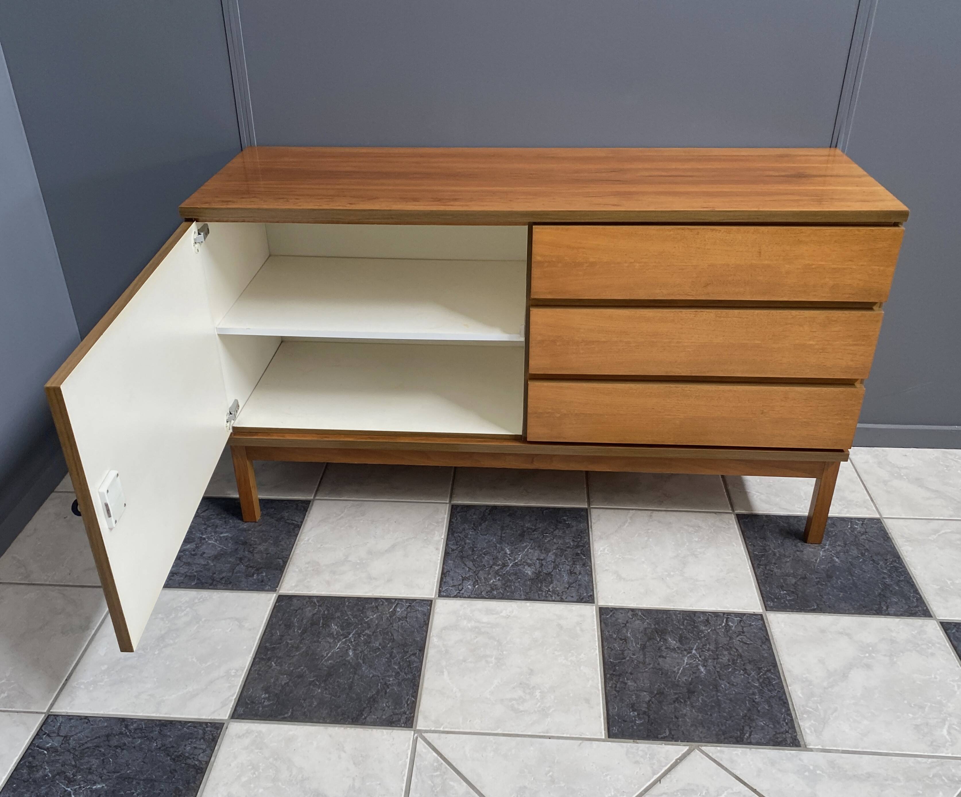 wood sideboard 3 drawers 1 door 1970s
