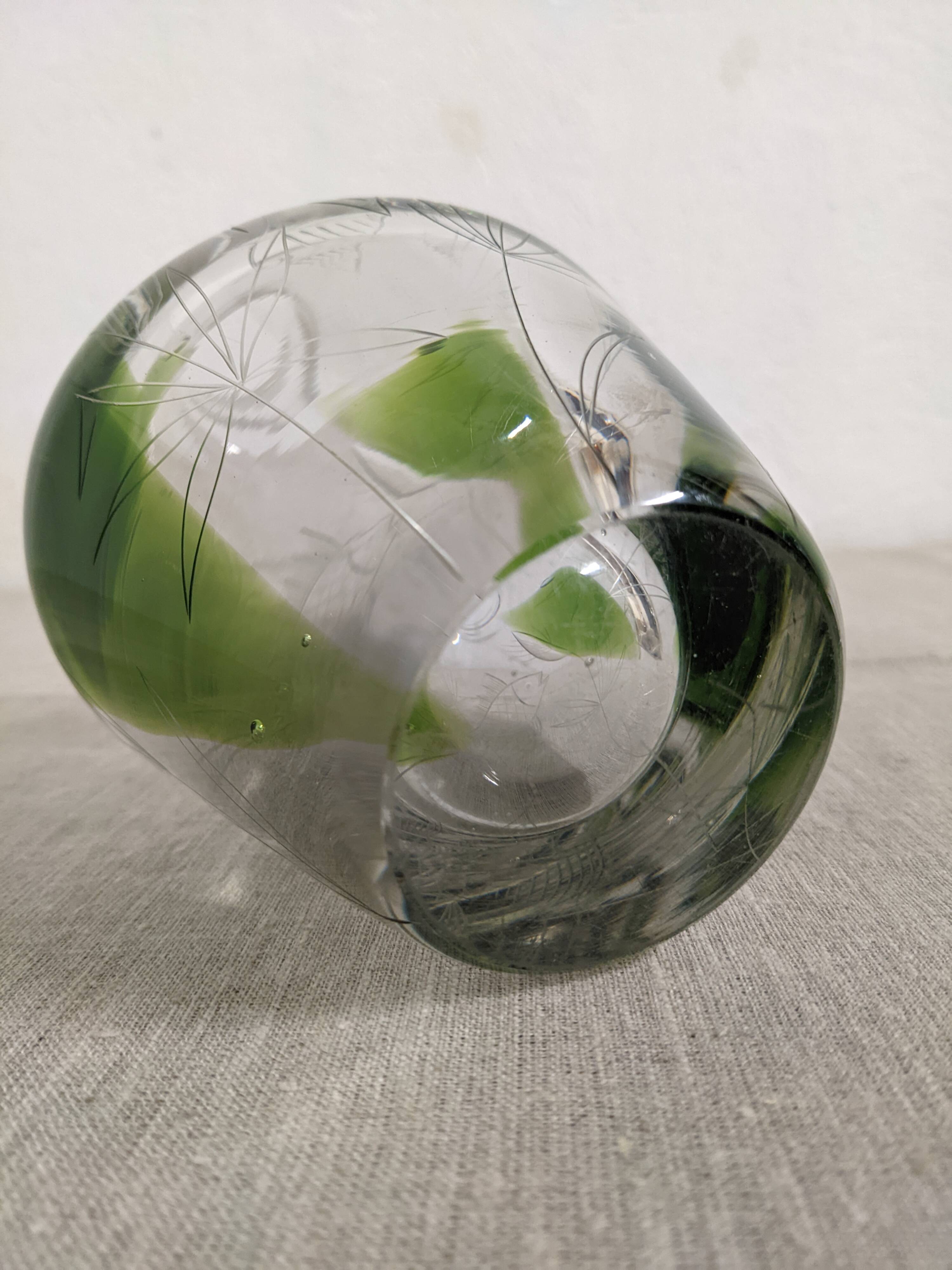 Engraved glass vase decorated with fish from the 60s/70s