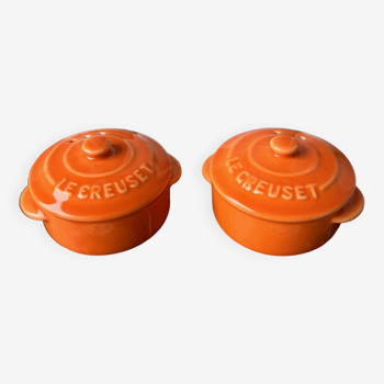 “Le Creuset” salt and pepper shakers